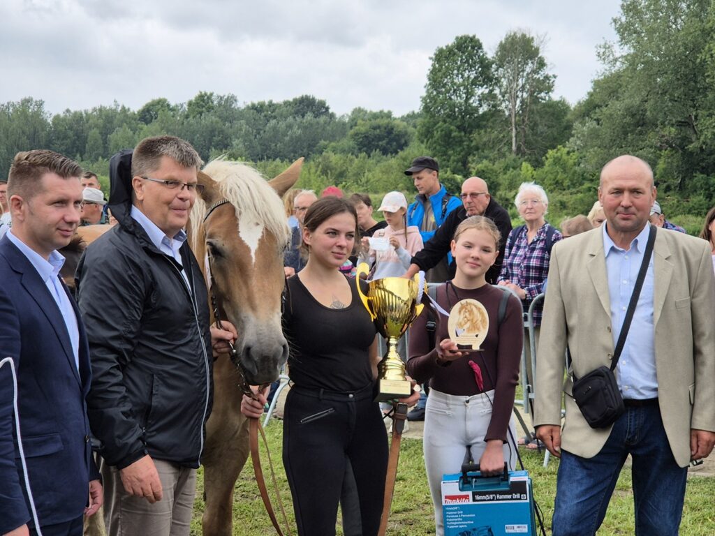 Fotorelacja z XVI Regionalnej Wystawy Koni Hodowlanych